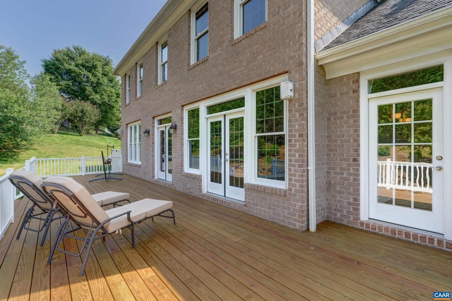 455 Foxdale Ln photo 23