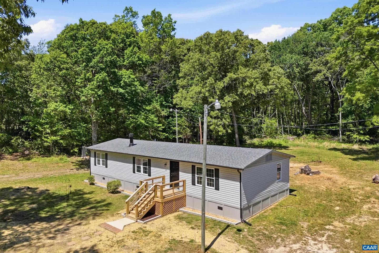 144 Alex Dr photo 33