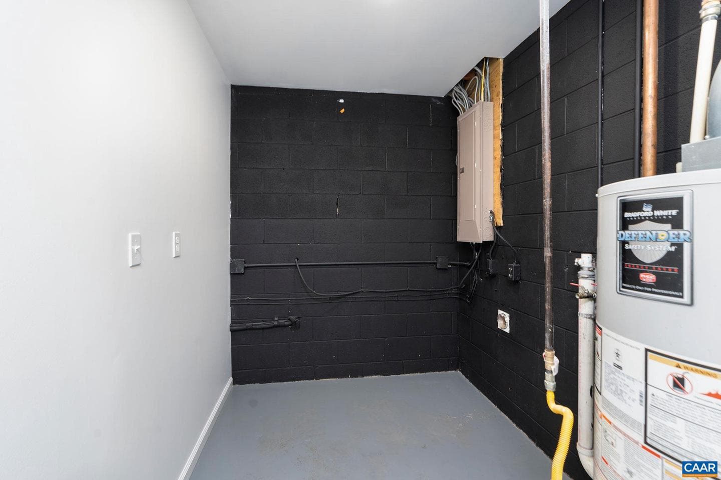 2208 Banbury St photo 40