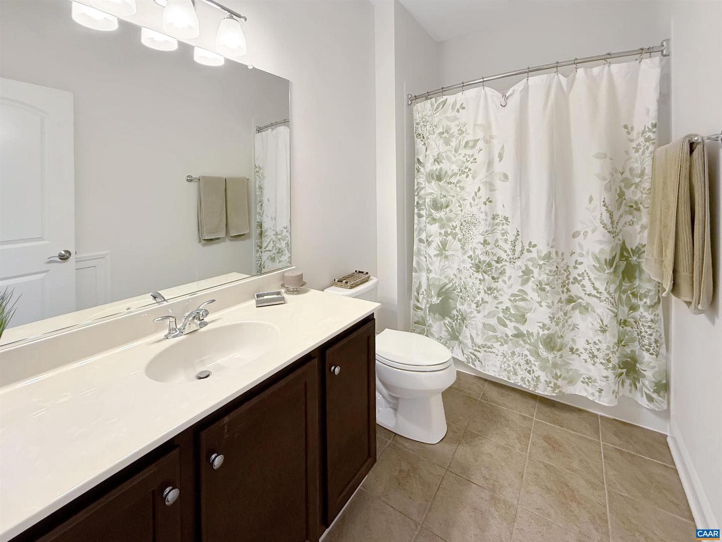 1239 Penfield Ln photo 18