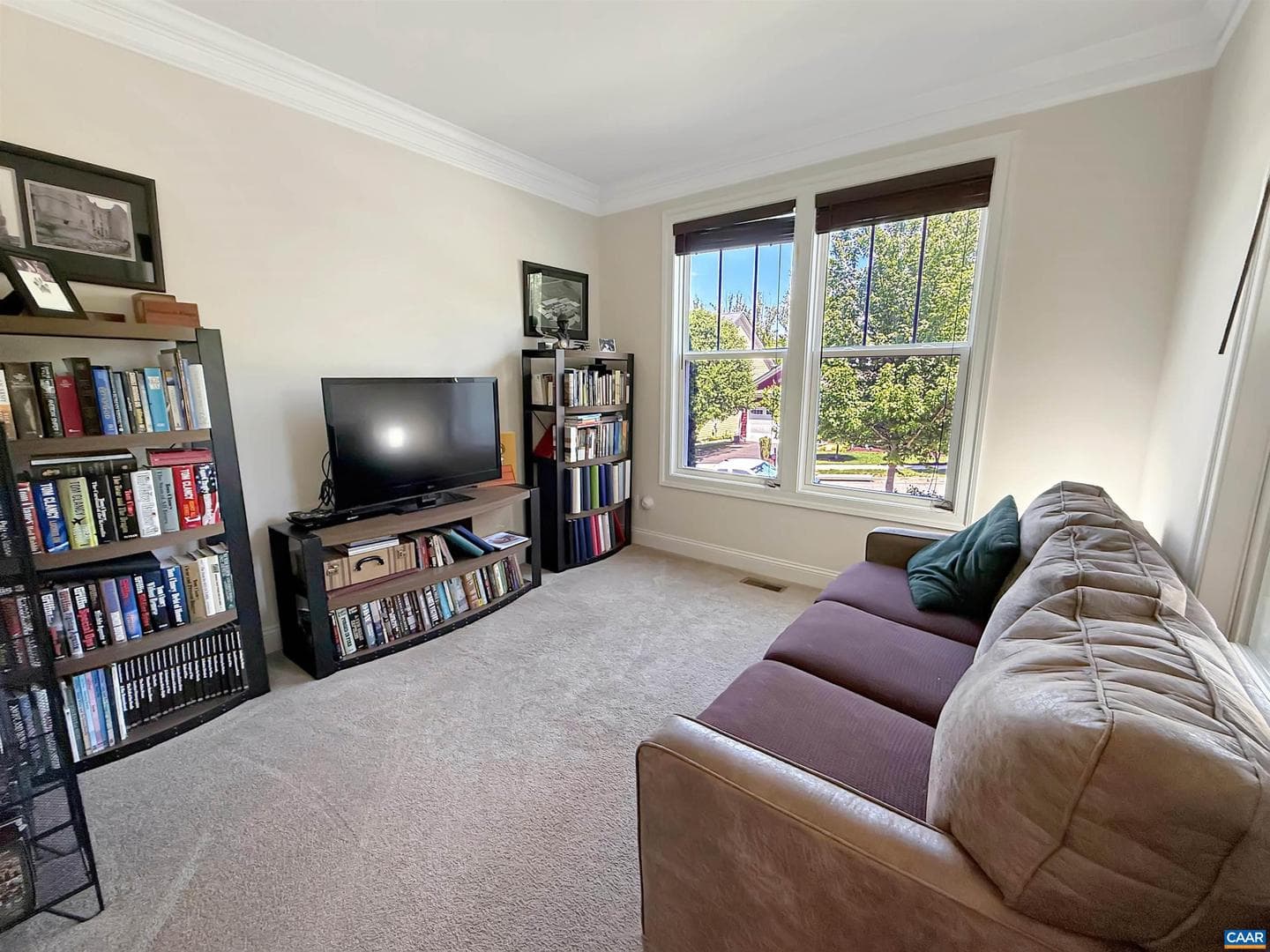 1239 Penfield Ln photo 5
