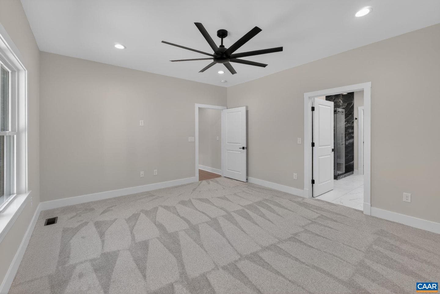 257 Palmer Pl photo 29