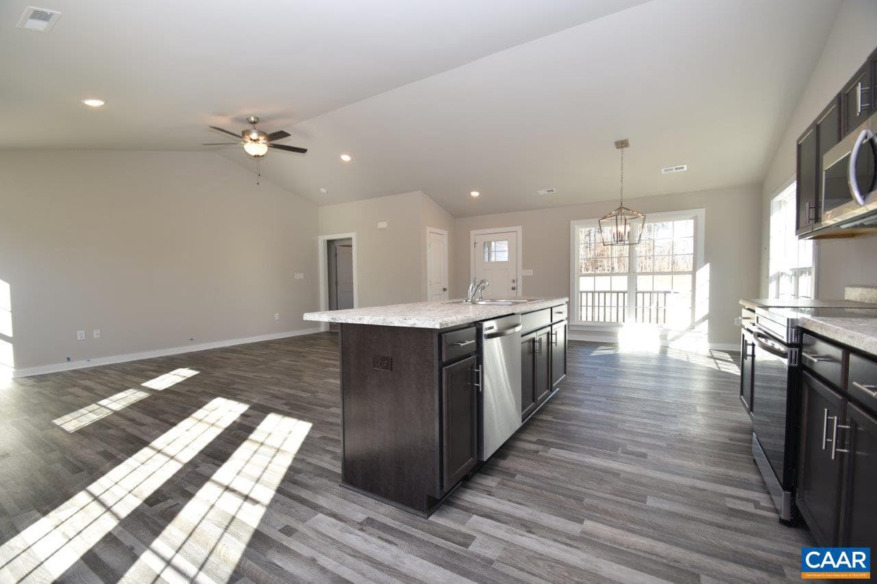 244 Bannister Town Rd photo 13