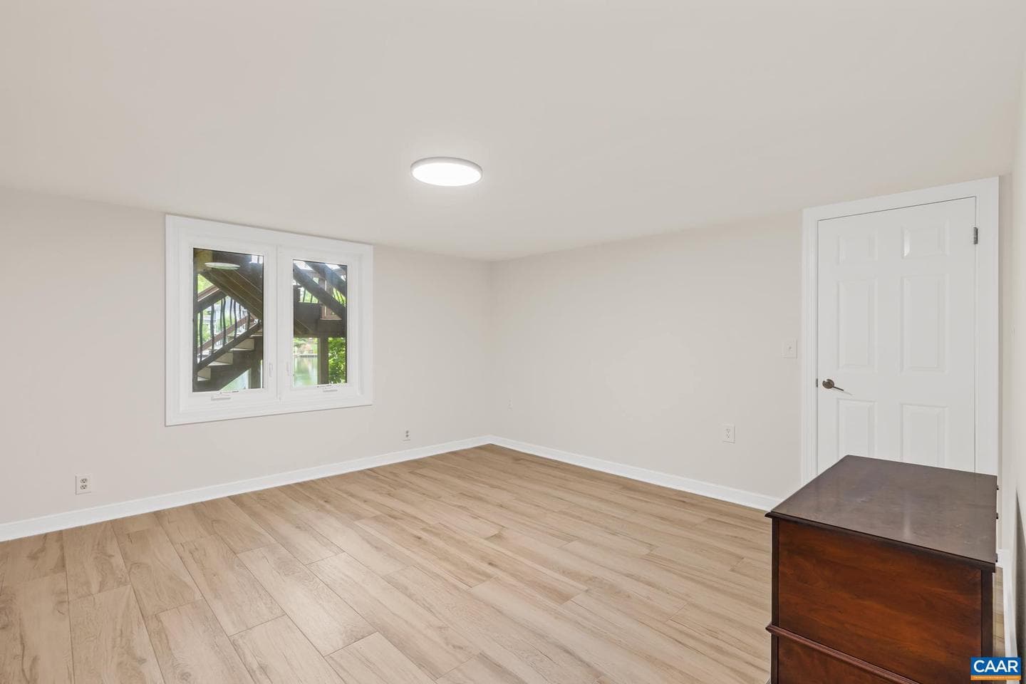 4 Lakeview Cir photo 43