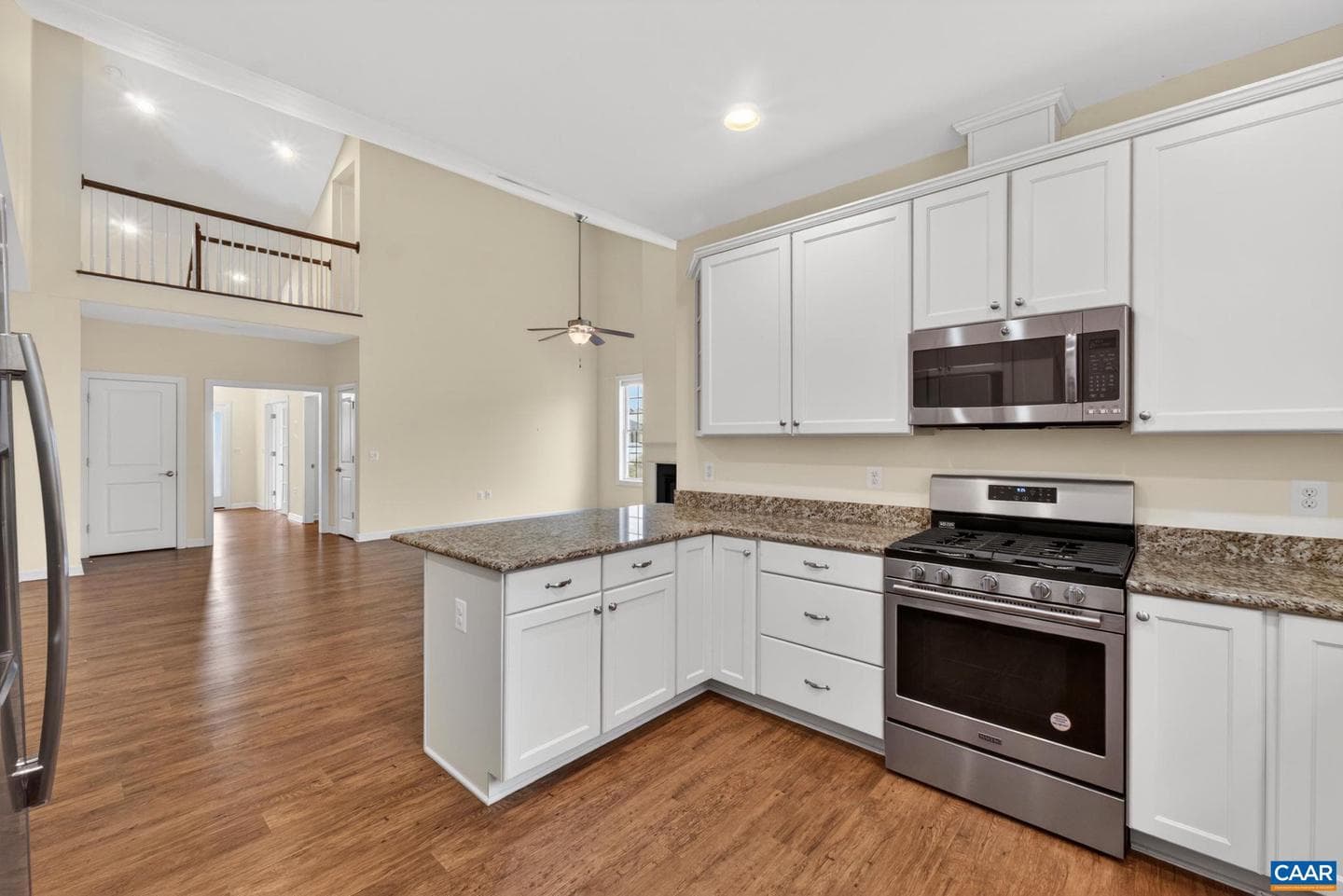 34 Virginia Ave photo 13
