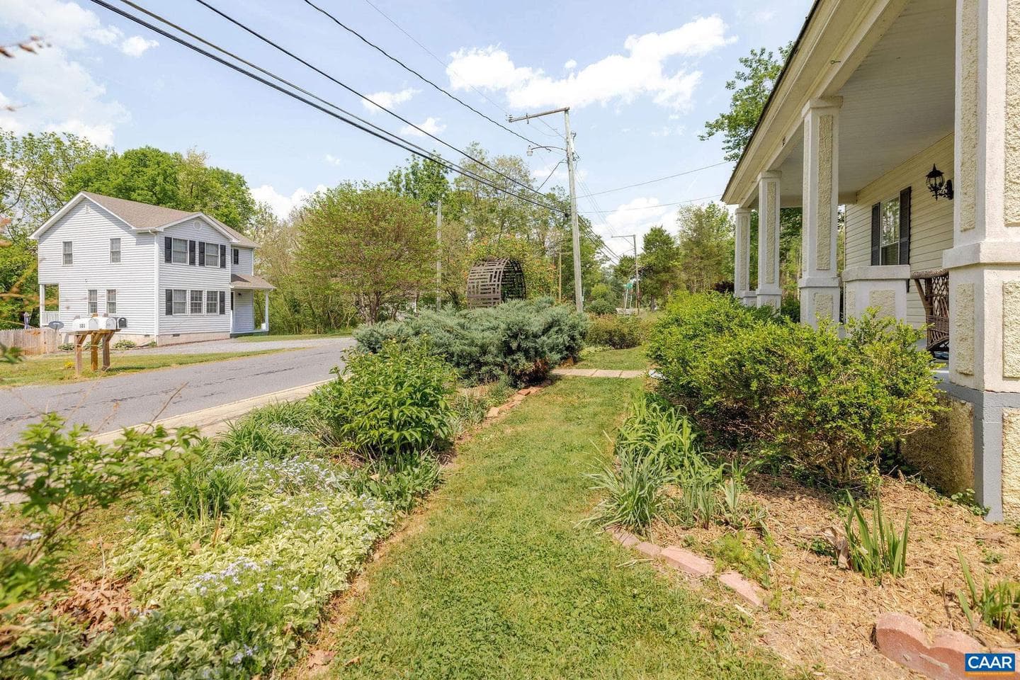 321 East St photo 52