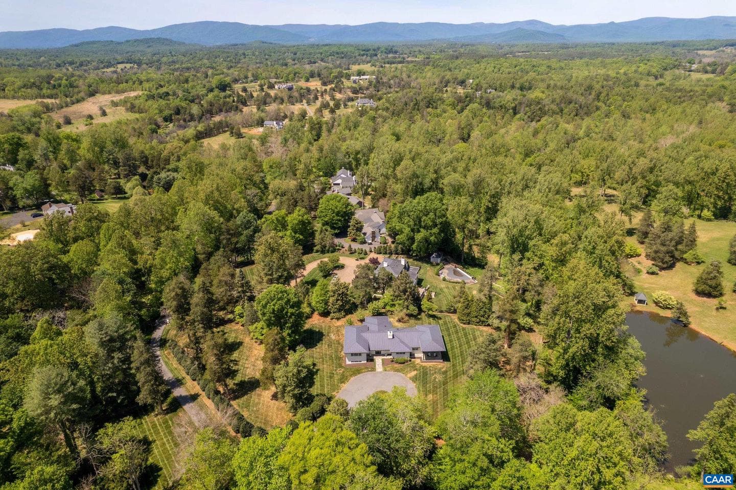 1545 Brook Hill Ln photo 39