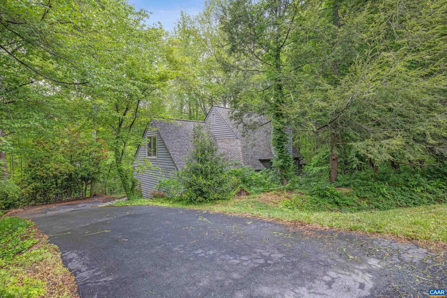 1621 Shady Grove Ct, Charlottesville