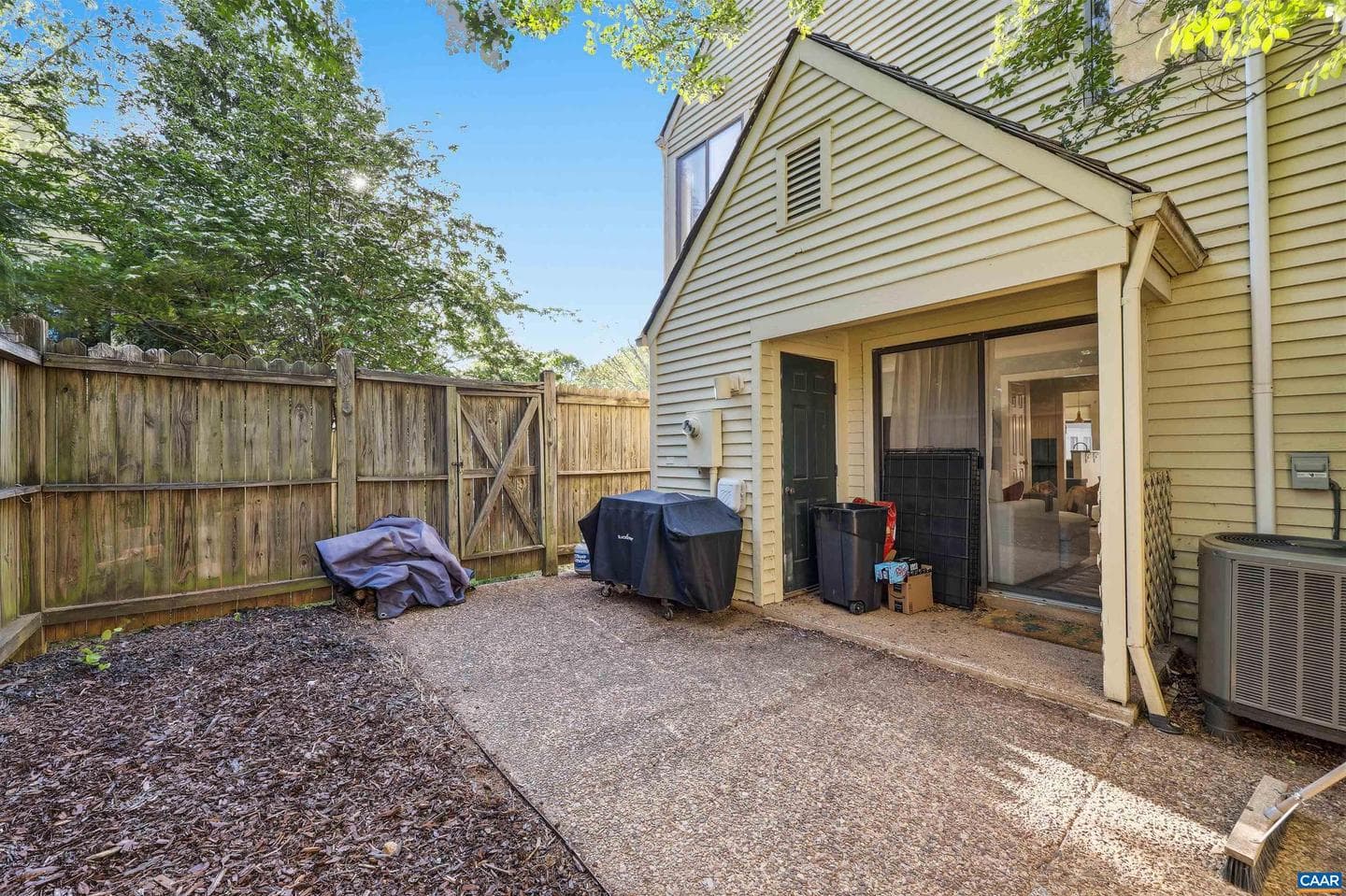 1241 Chatham Rdg photo 26