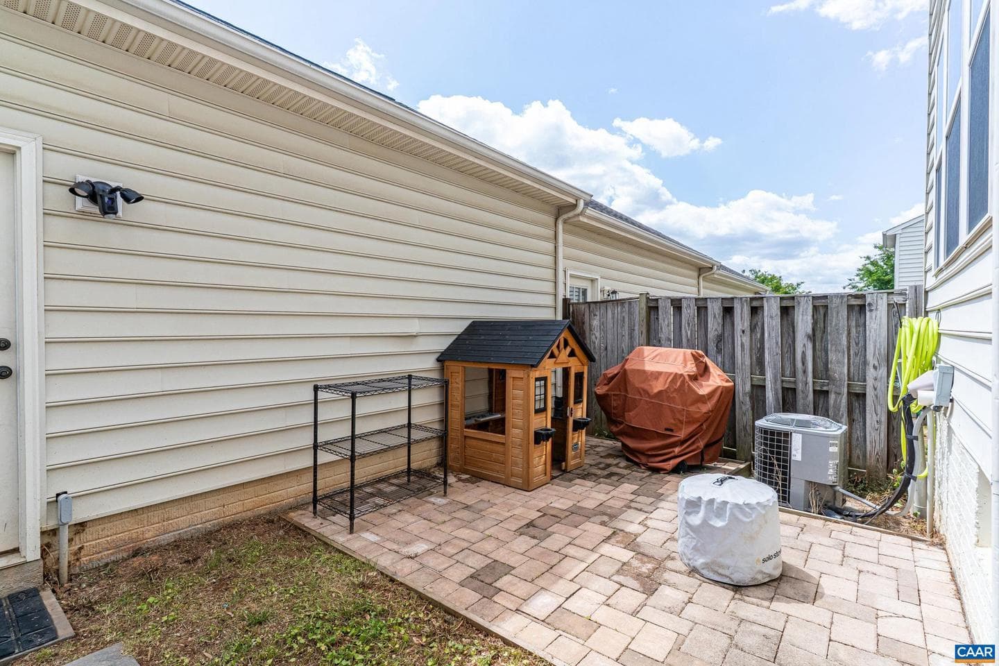 2417 Abington Dr photo 39