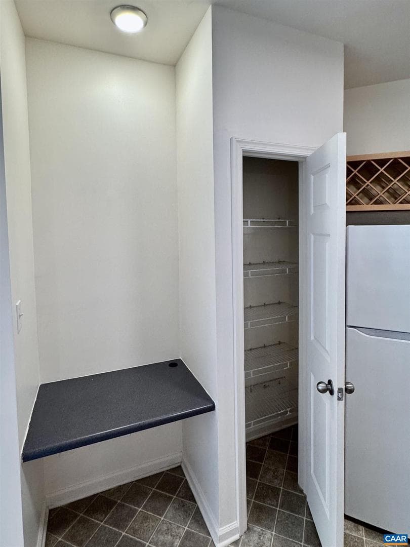 300 Riverbend Dr #2a photo 7