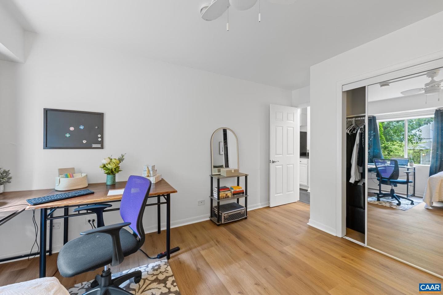1800 Jefferson Park Ave #86 photo 14