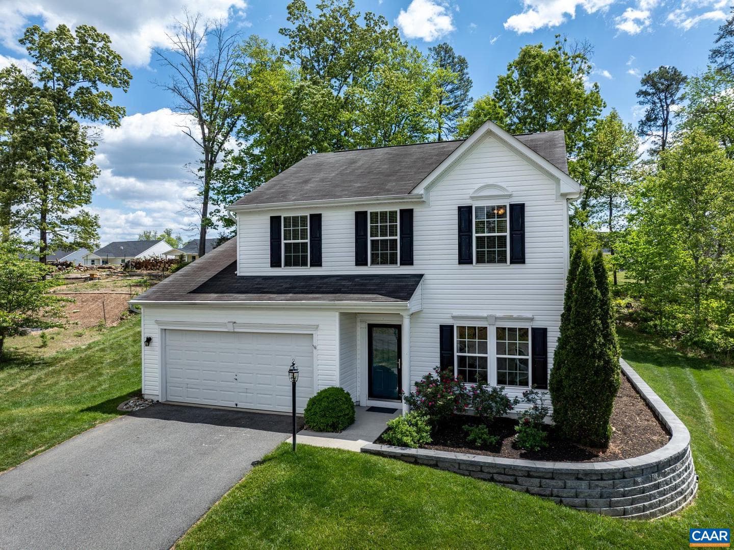 44 Flintstone Ct photo 6