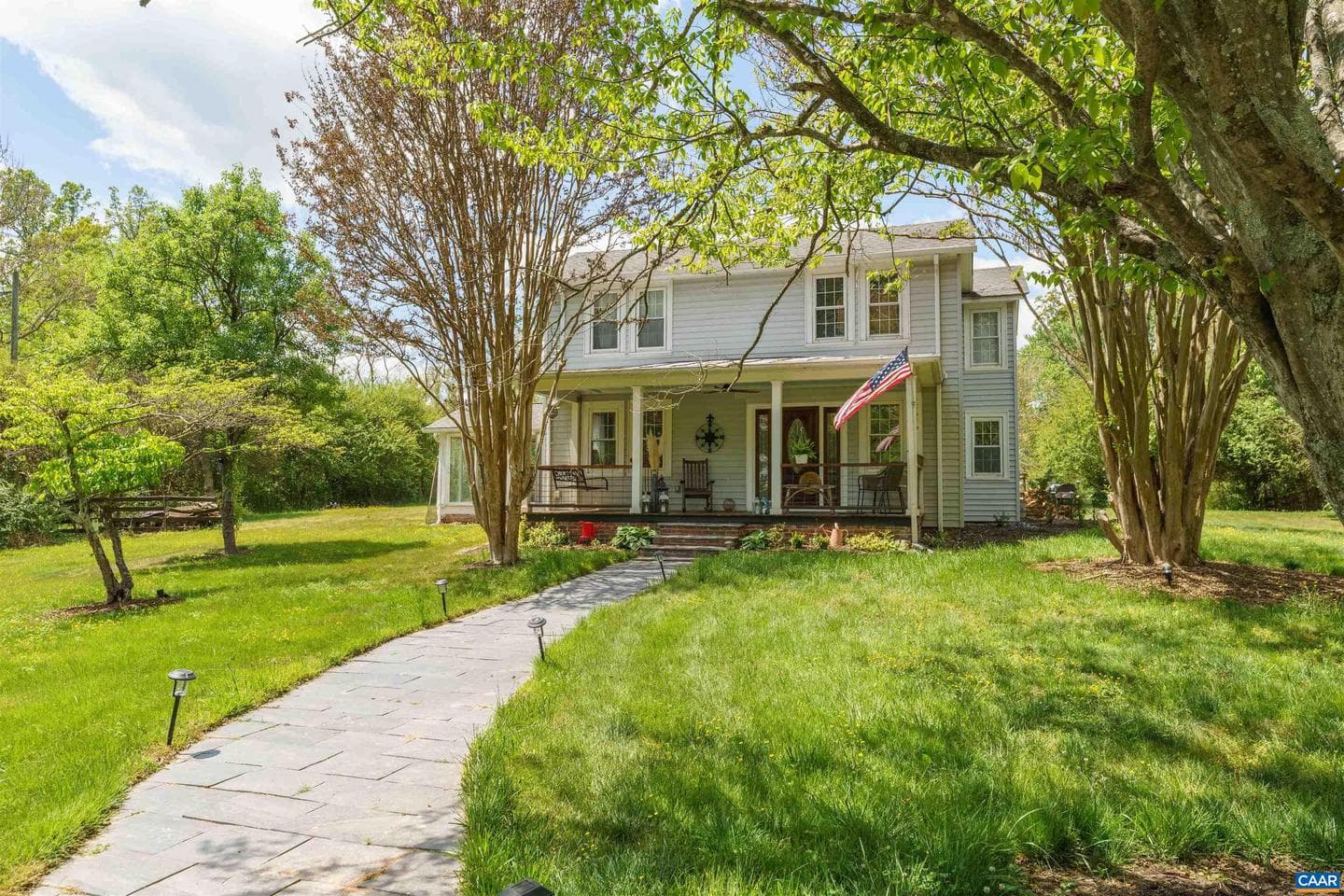 418 James River Rd, Scottsville