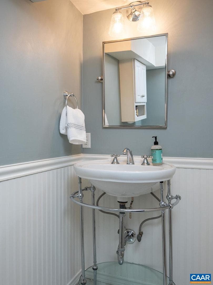 908 Druid Ave photo 21