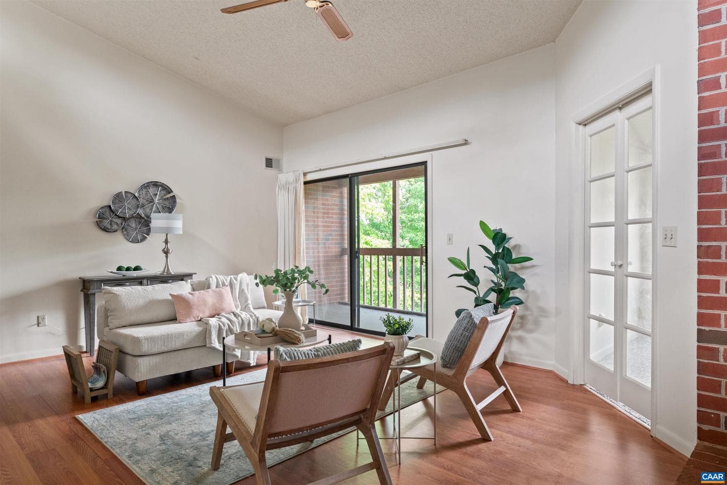 101 Turtle Creek Rd #10 photo 3