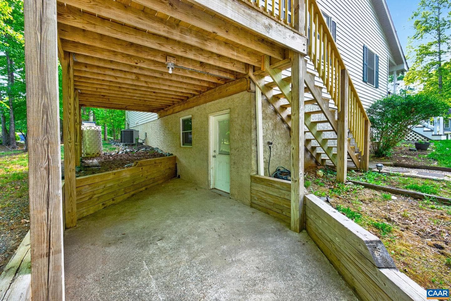 47 Dogleg Rd photo 13