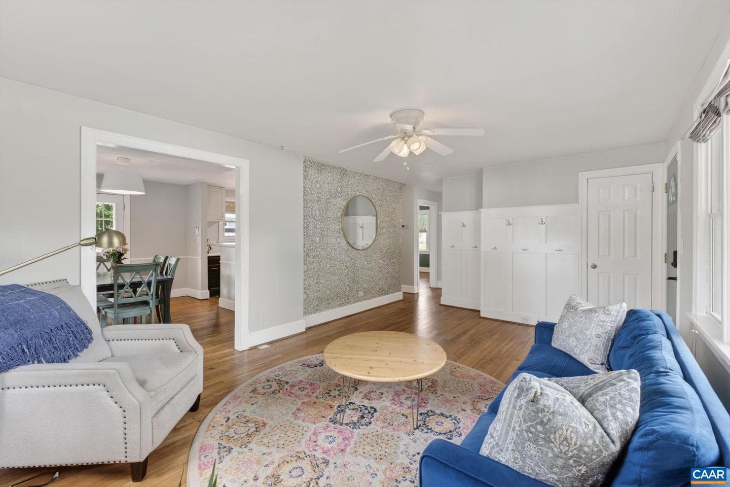 1023 Forest Hills Ave photo 10