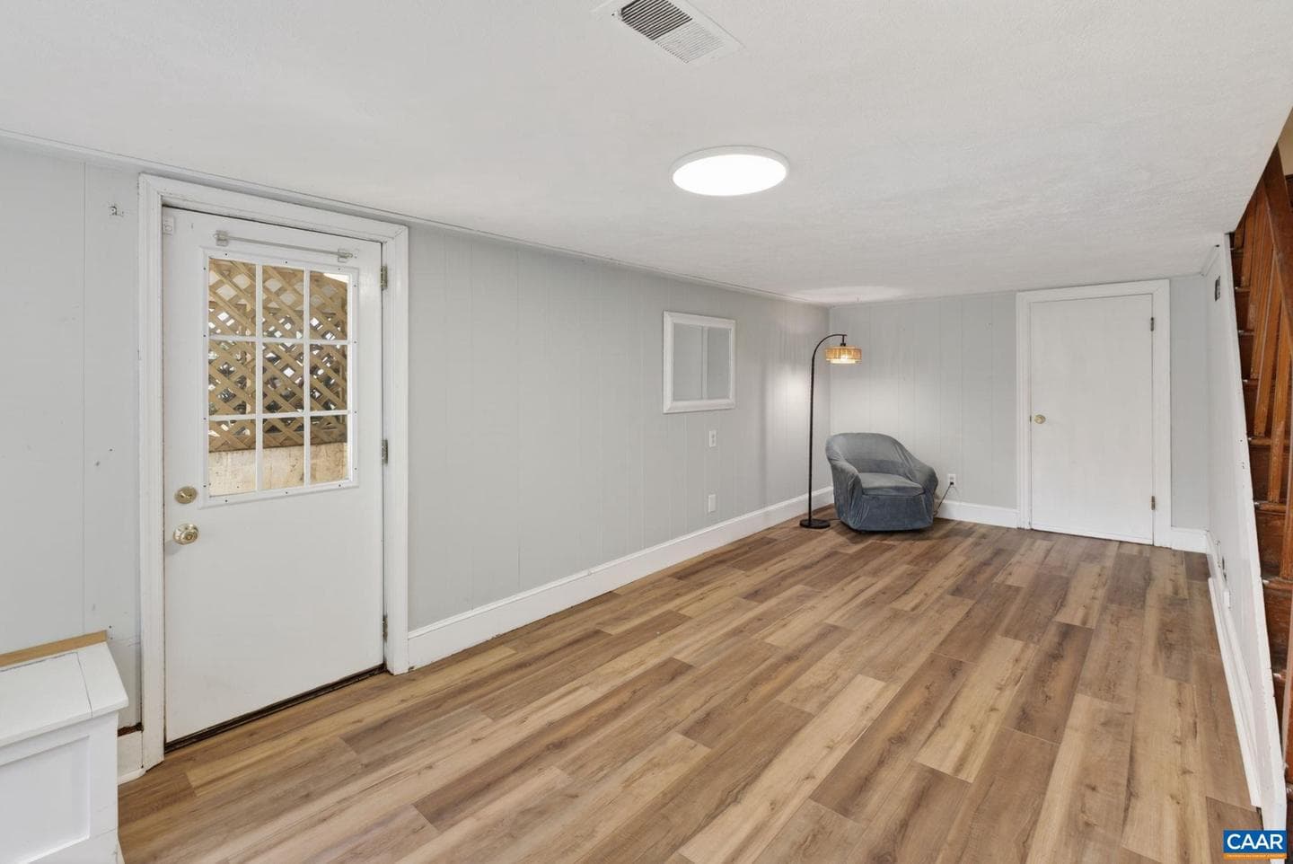 1023 Forest Hills Ave photo 34