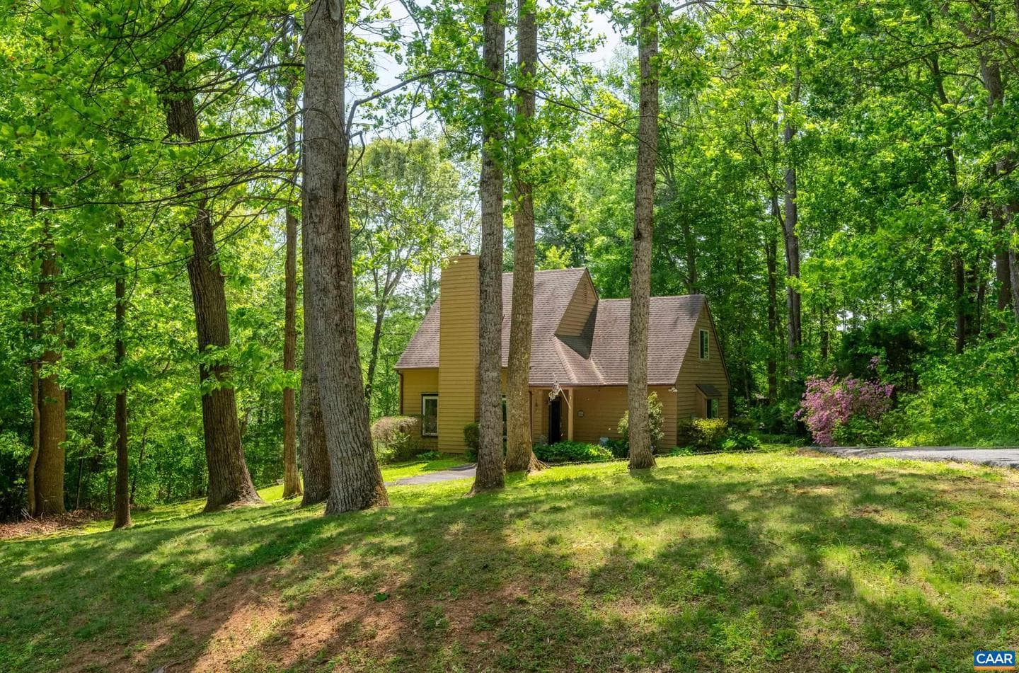 352 Daniels Rd photo 35