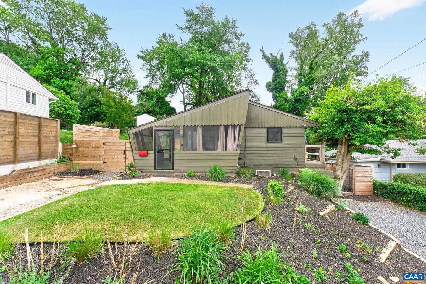 1408 Baker St, Charlottesville