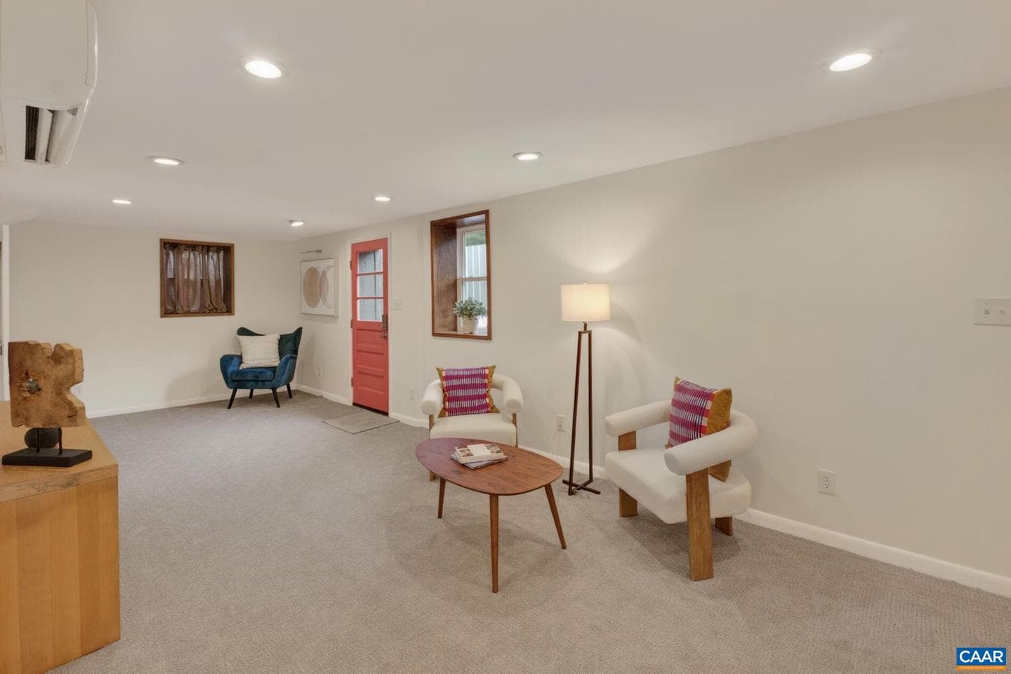 1408 Baker St photo 29