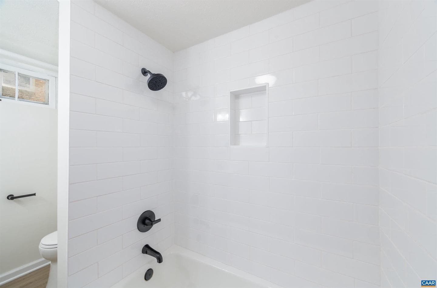 1036 Locust Ave photo 28