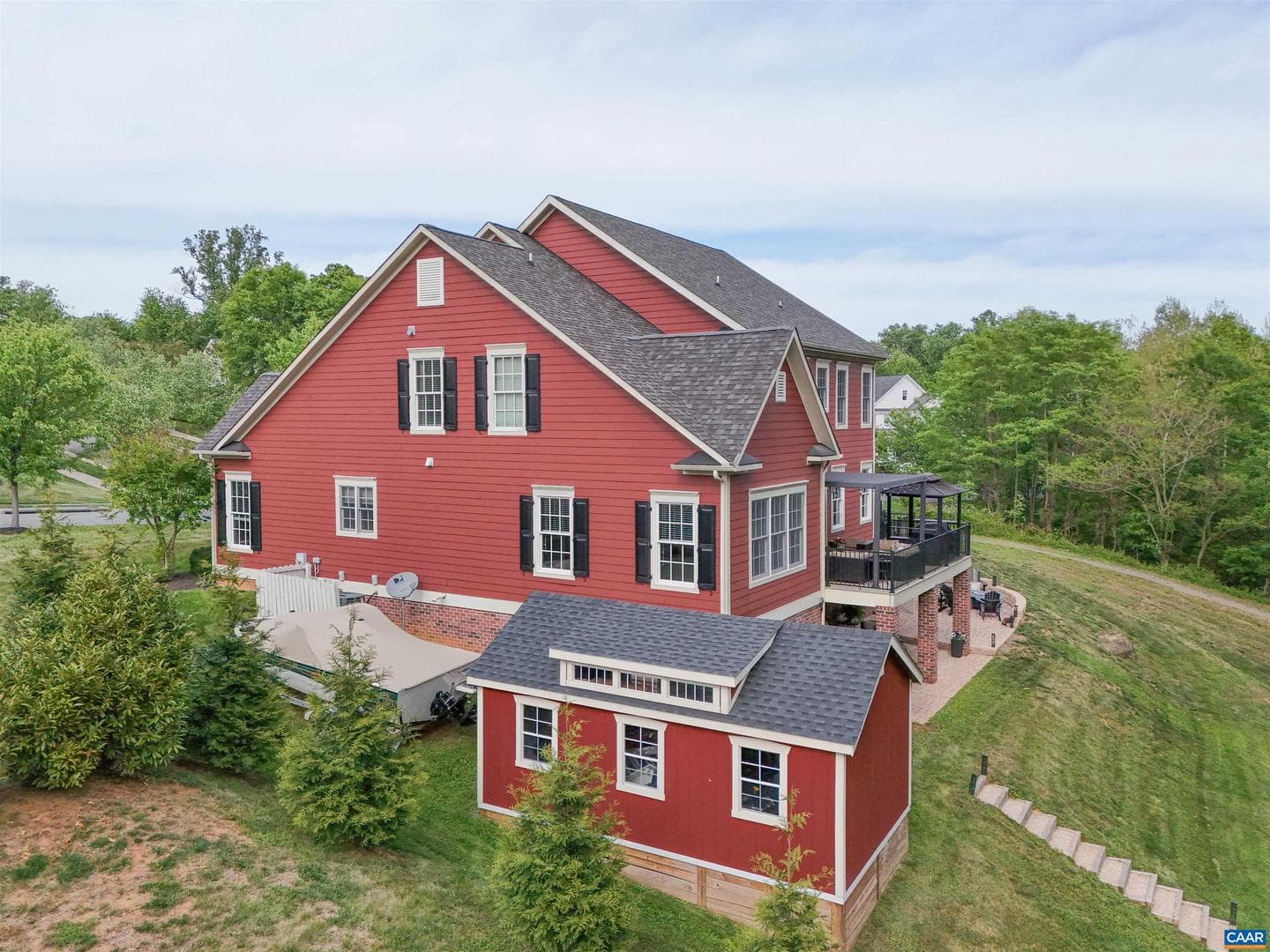 6694 Welbourne Ln photo 8