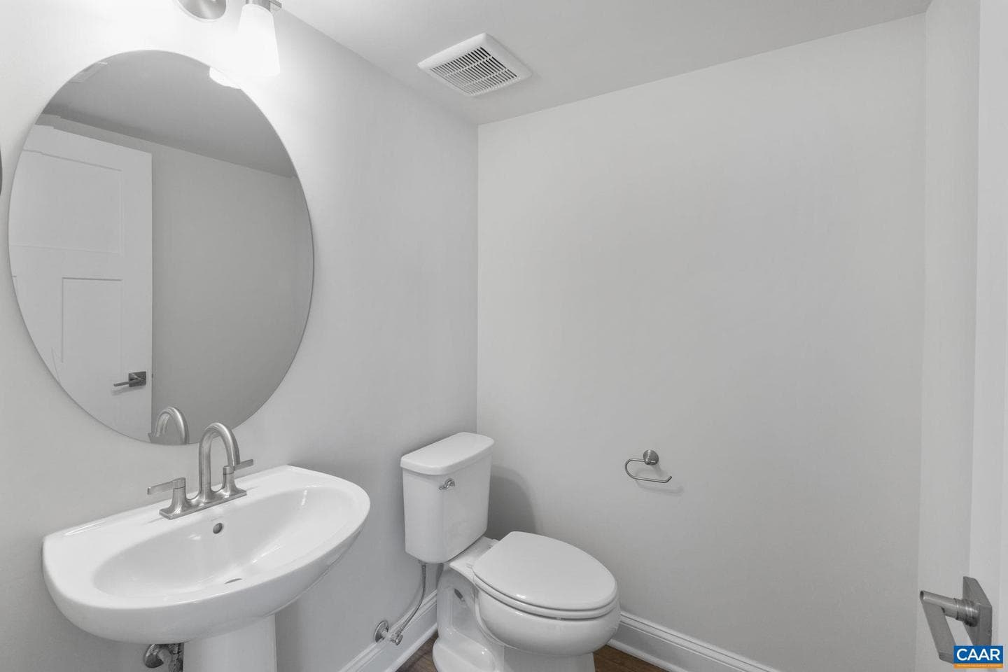3044 Farrow Cir photo 5