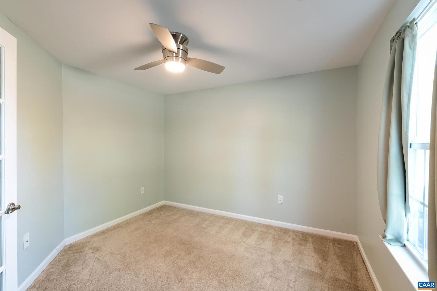1167 Sunset Avenue Ext photo 4