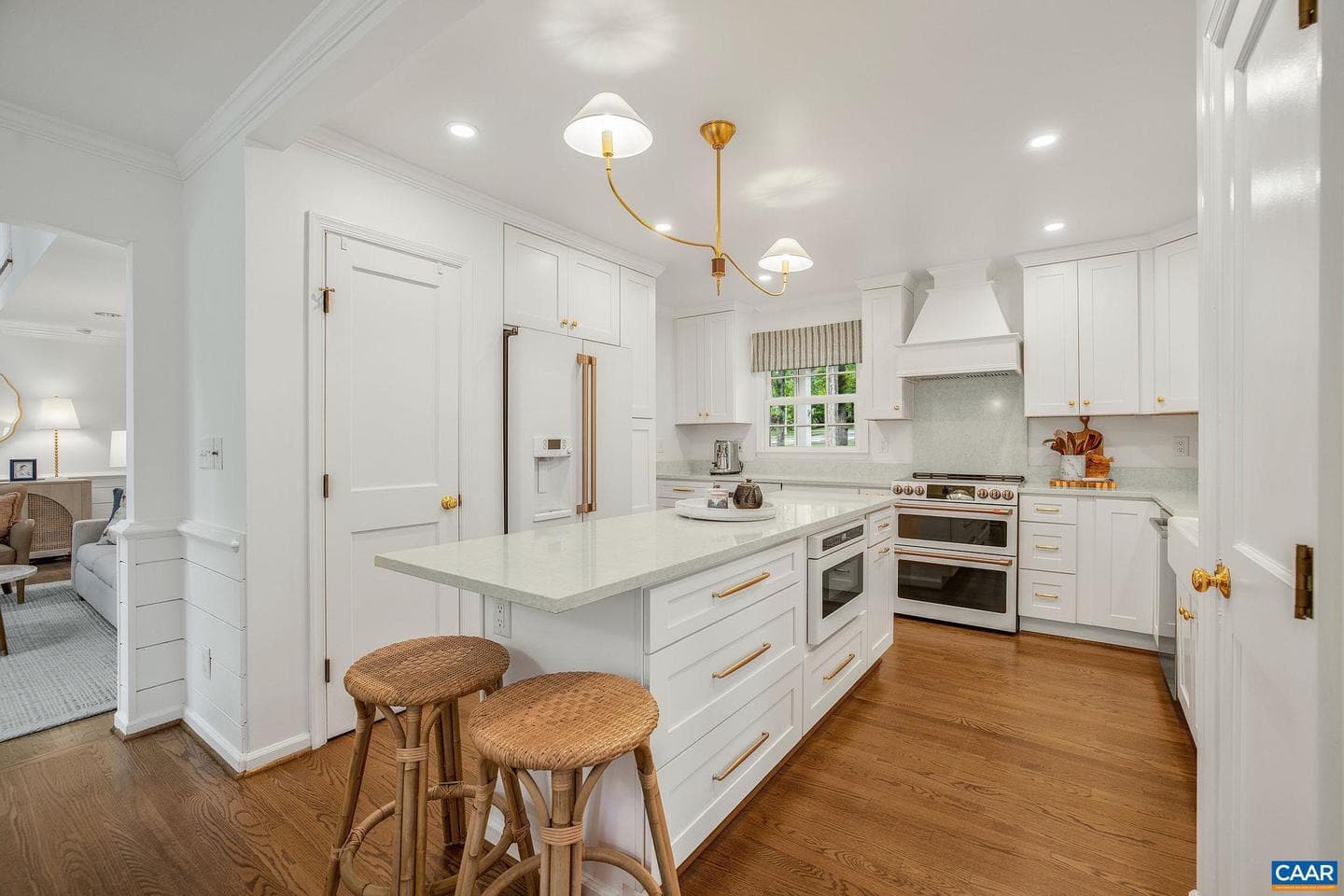 1500 Perth Ct photo 18