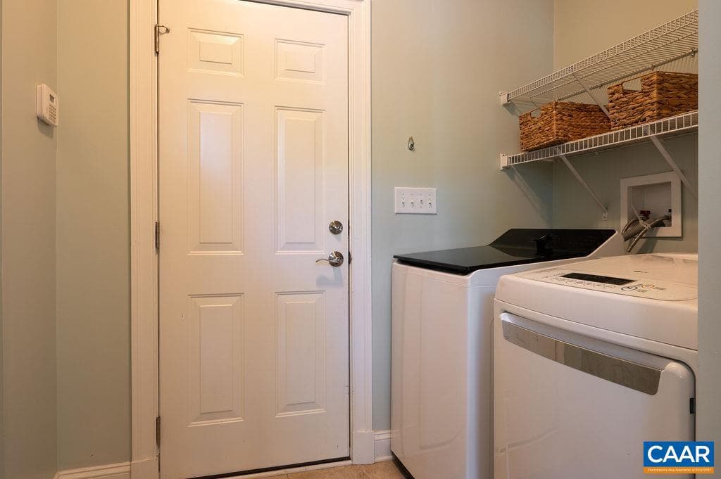 6598 Welbourne Ln photo 20