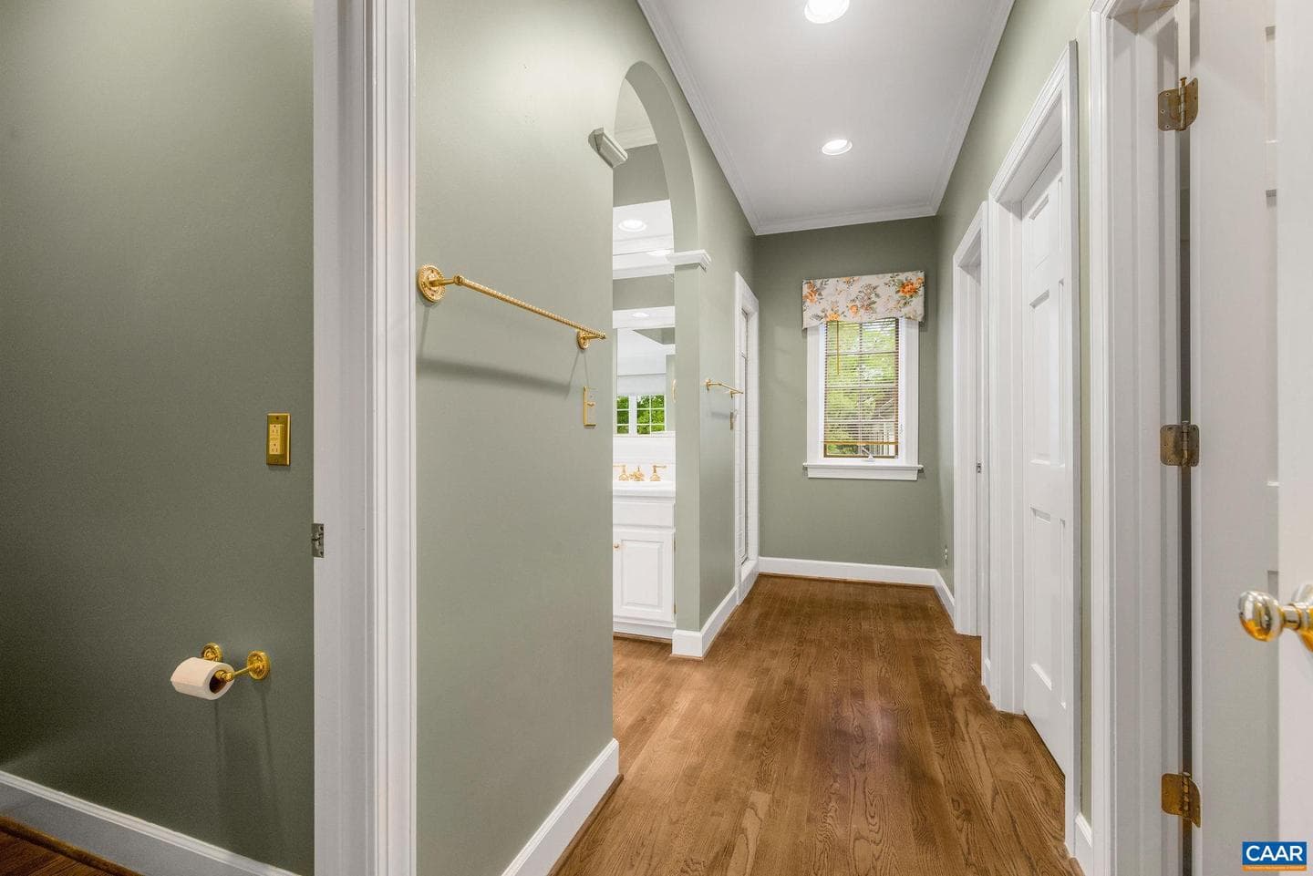 555 Dryden Pl photo 33