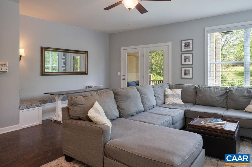 148 Junction Ln photo 8