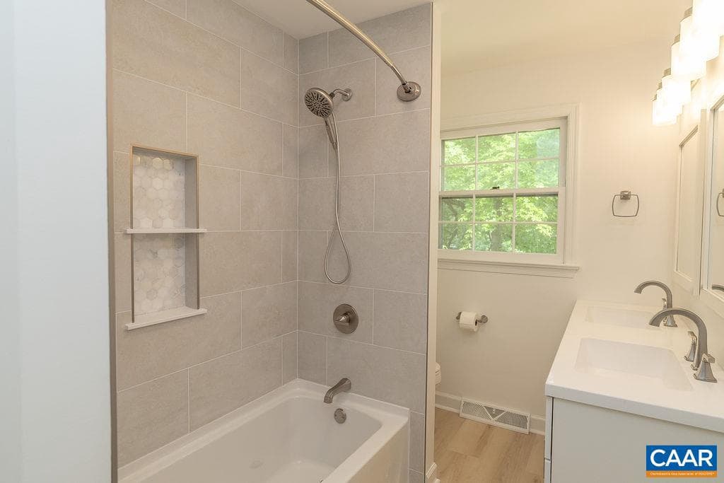 505 Eastbrook Dr photo 27