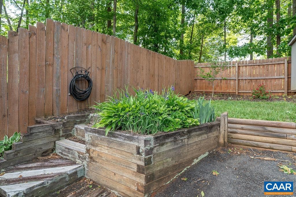 505 Eastbrook Dr photo 49