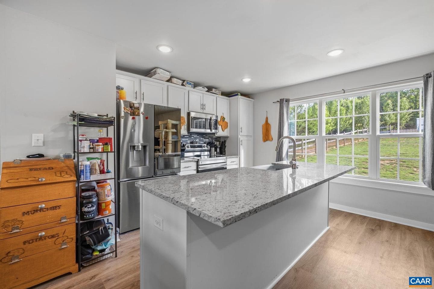 1202 Matthew Mill Rd photo 5
