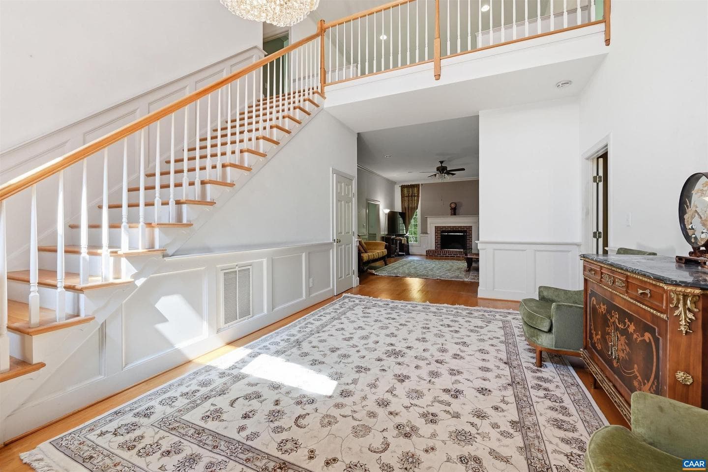 3182 Wallingford Ln photo 10