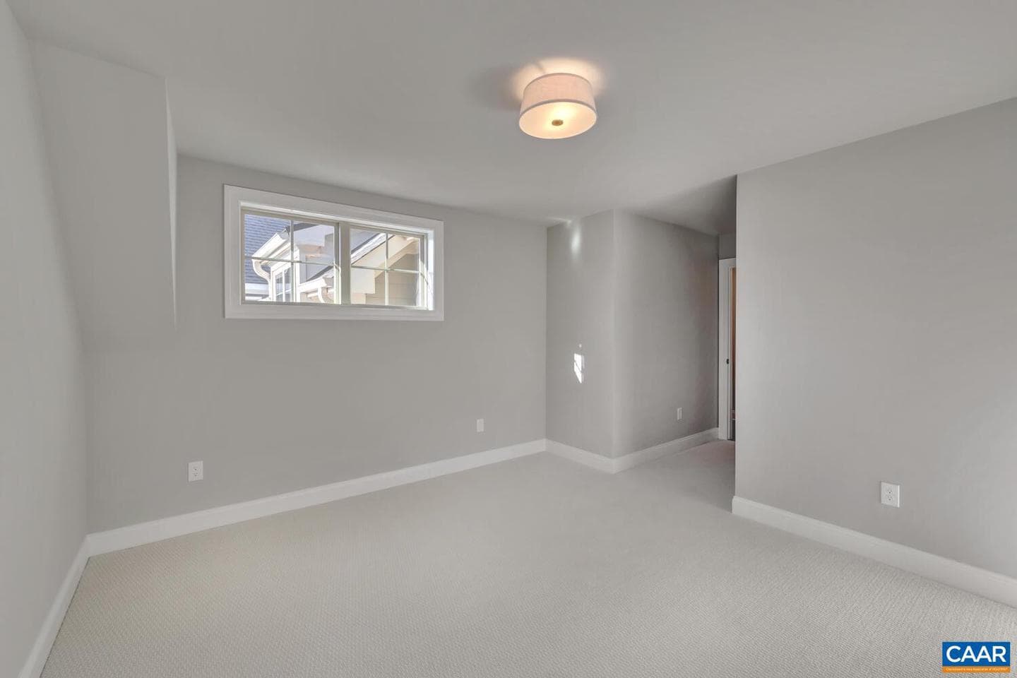200 Odom Ct photo 37