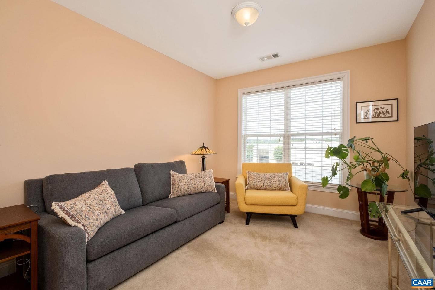 1051 Glenwood Station Ln #304 photo 12