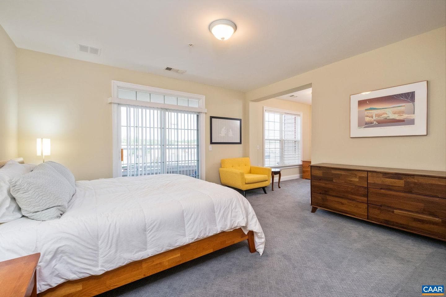 1051 Glenwood Station Ln #304 photo 16