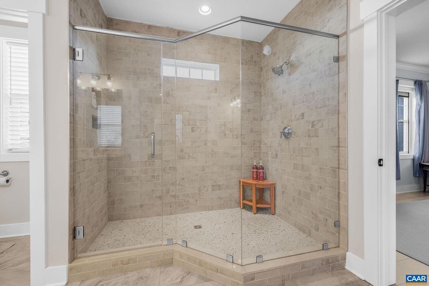 718 Arboleda Dr photo 32