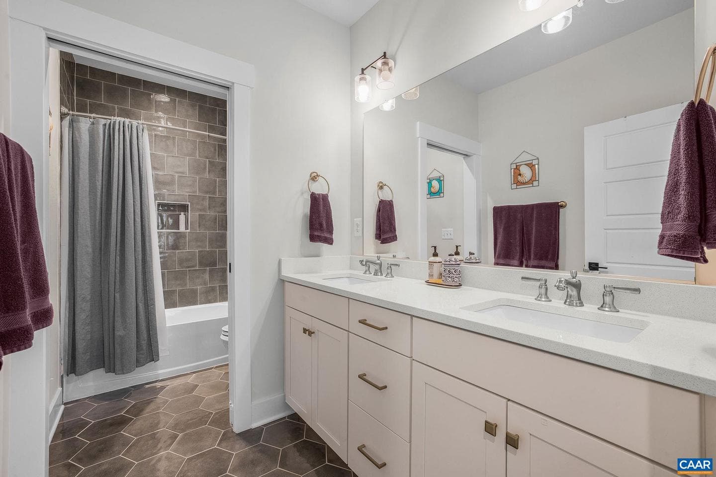 718 Arboleda Dr photo 35