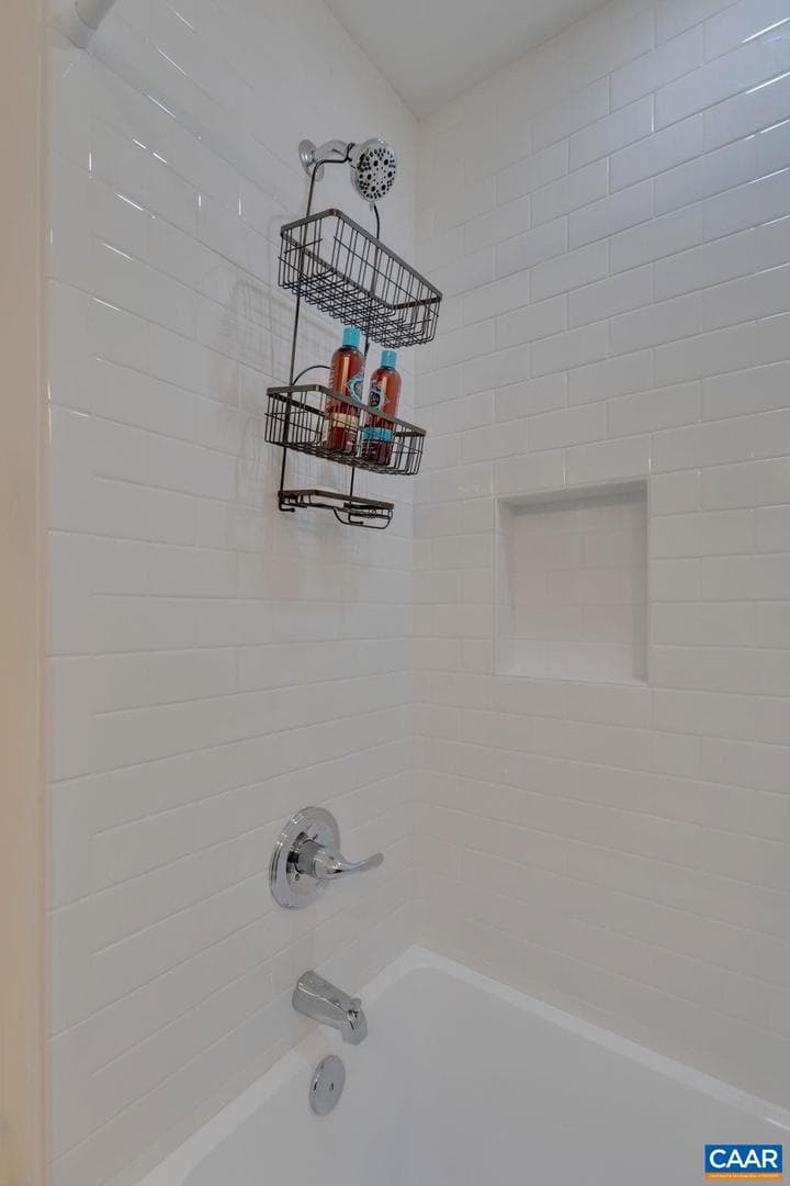 4362 Ivy Rd photo 28