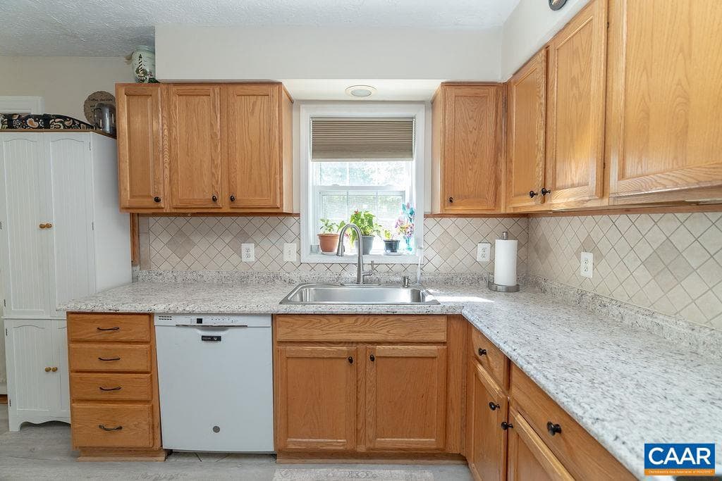 2851 Martin Kings Rd photo 54