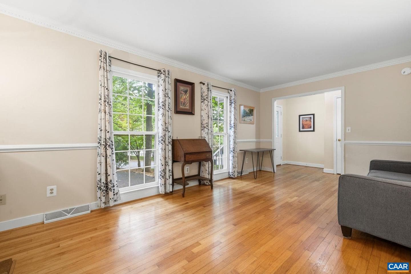 1092 Towne Ln photo 14
