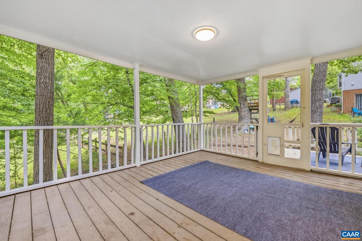 1092 Towne Ln photo 6