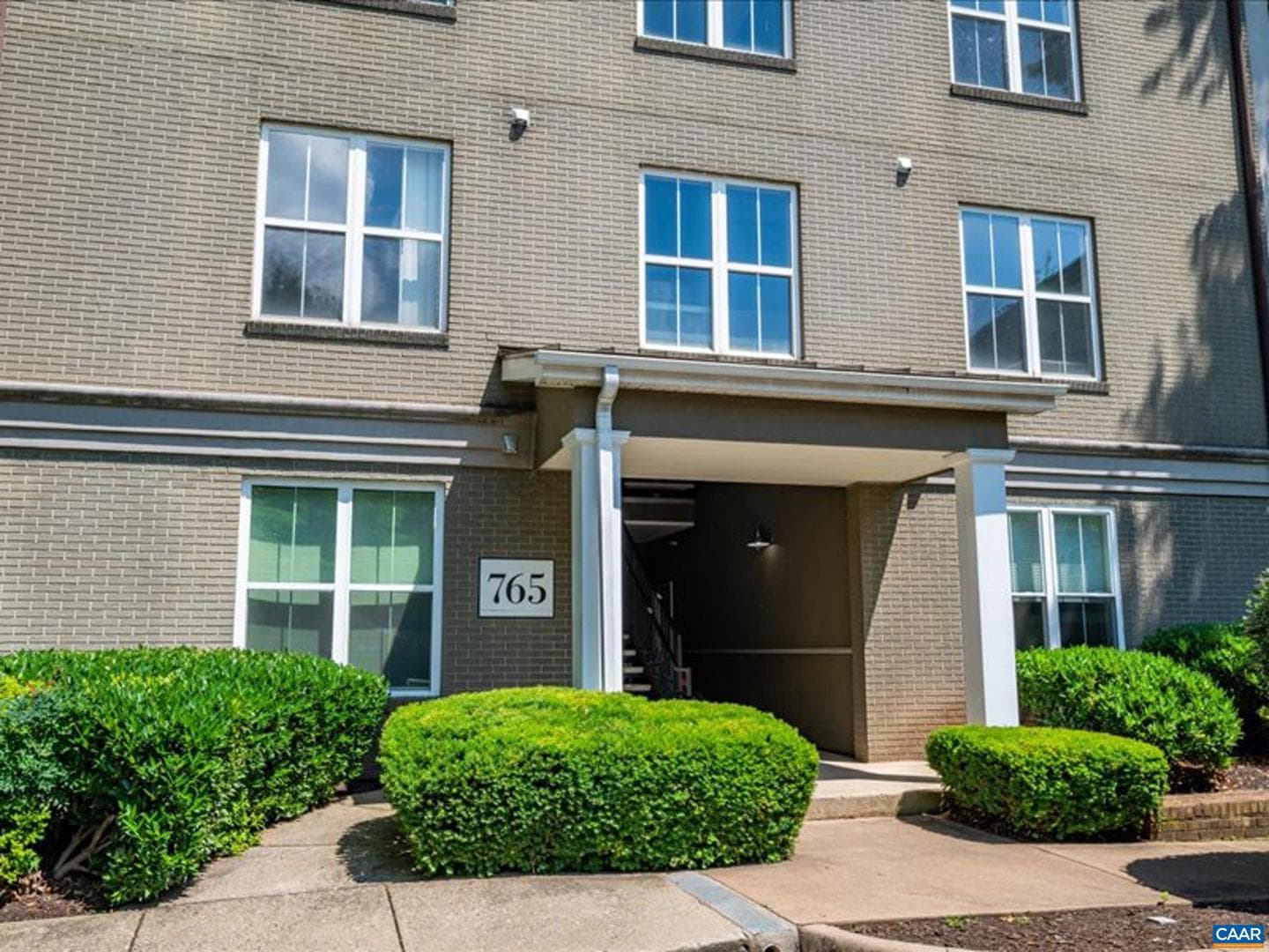 765 Walker Sq #2d, Charlottesville