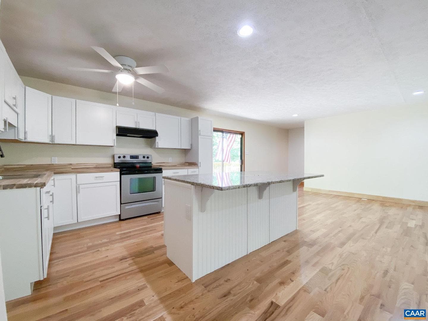 247 Goldenrod Rd photo 7