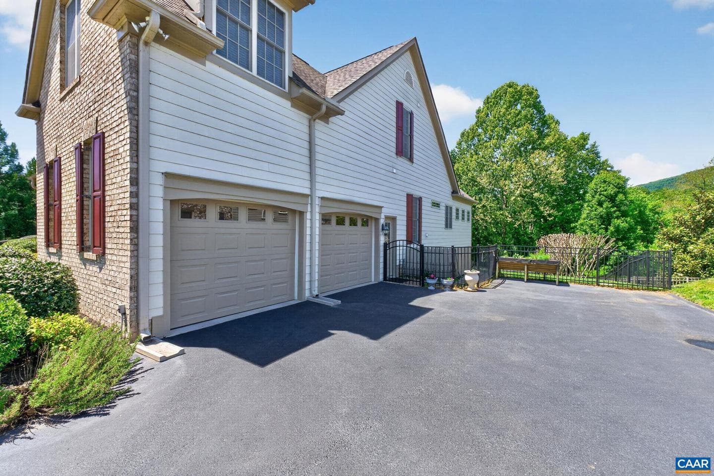 6586 Welbourne Ln photo 62